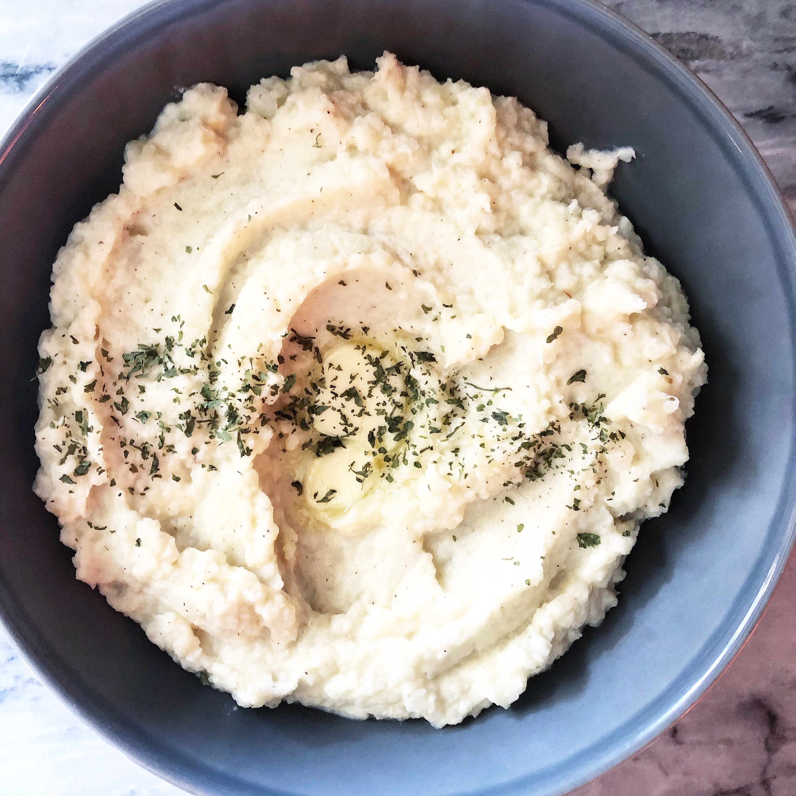 Roasted Garlic Cauliflower Mash