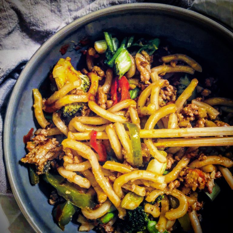 So Easy - Beef, Broccoli & Noodle Stir Fry