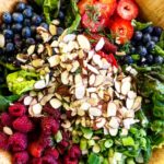 Spinach and Berries Salad with Dill
