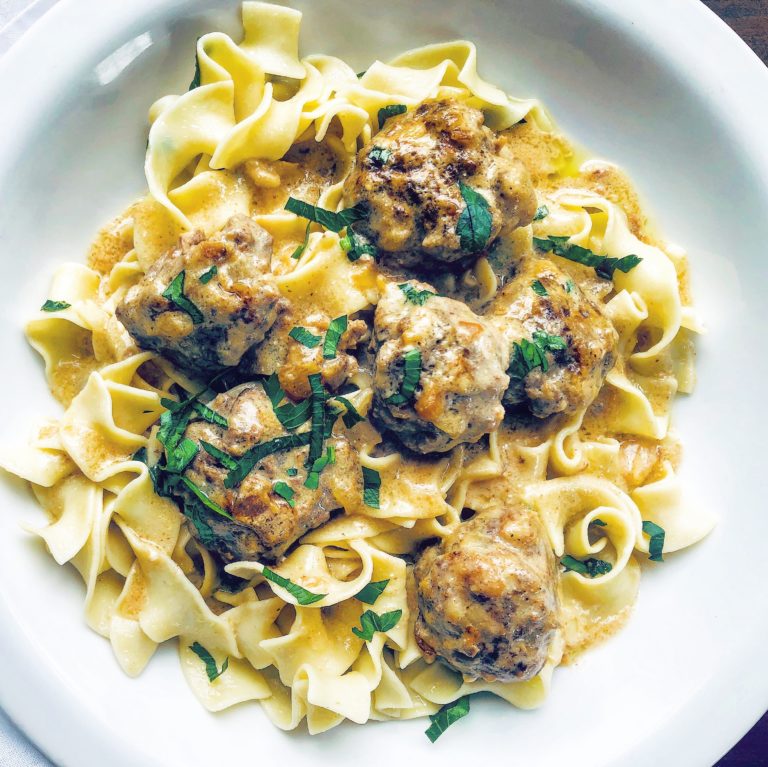 Swedish Meatballs in Brown Gravy