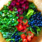 Spinach and Berries Salad with Dill