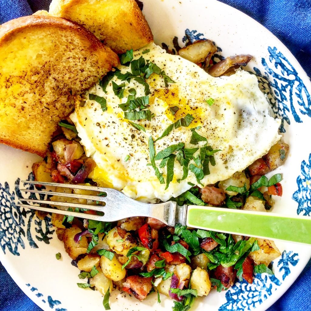 Breakfast Hash Bowls