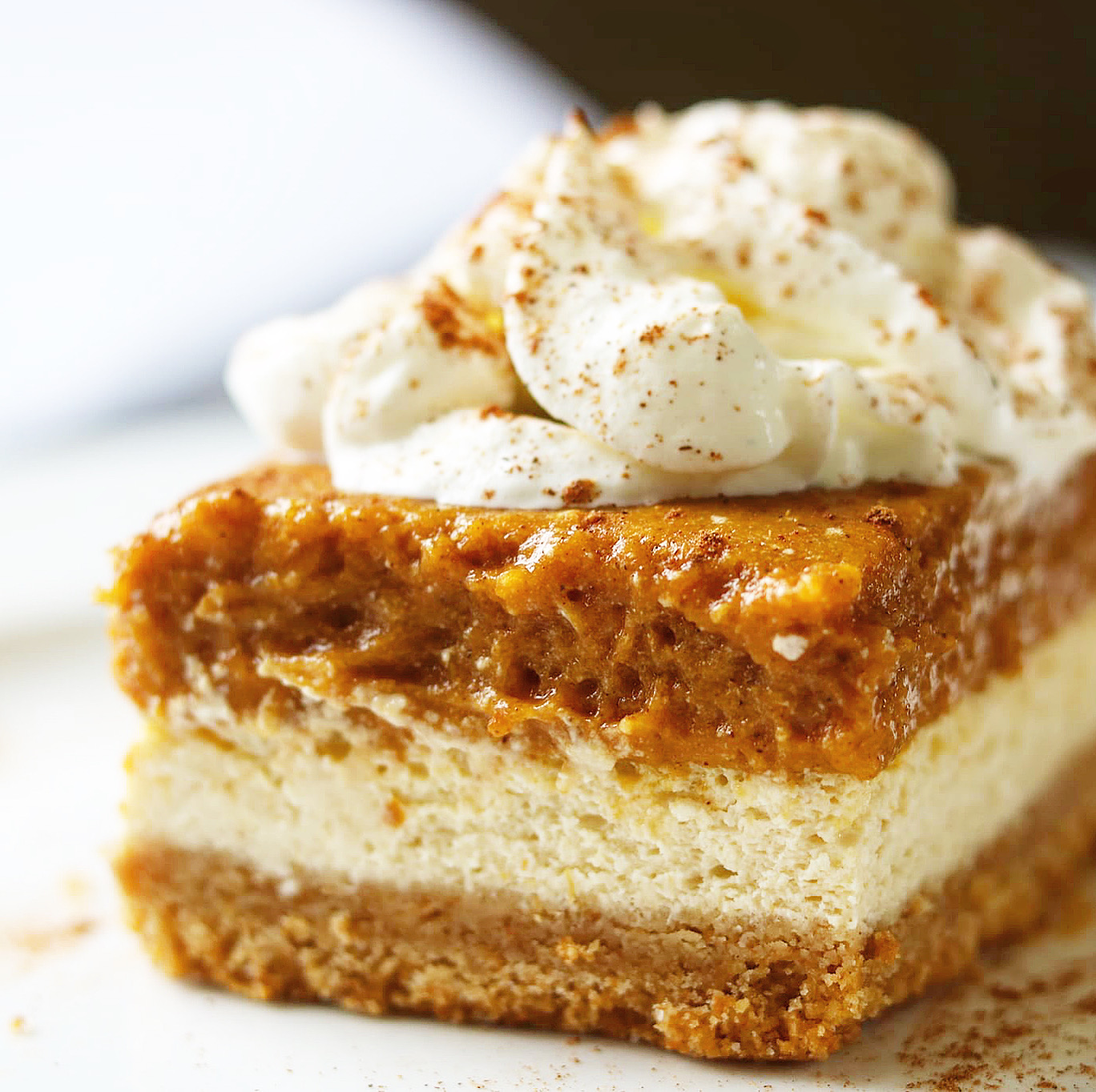 Pumpkin Cheesecake Bars