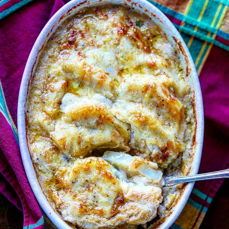 Cheesy Au Gratin Potatoes