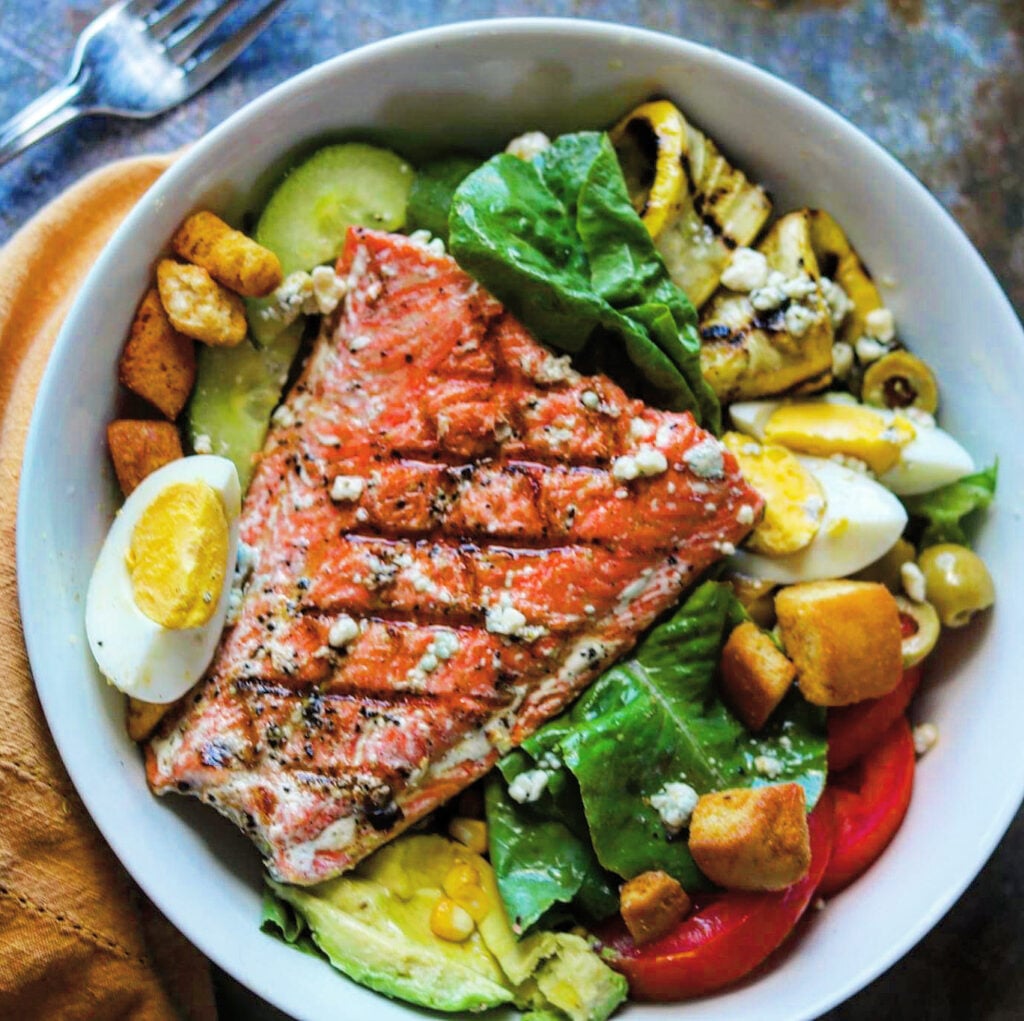 grilled salmon salad