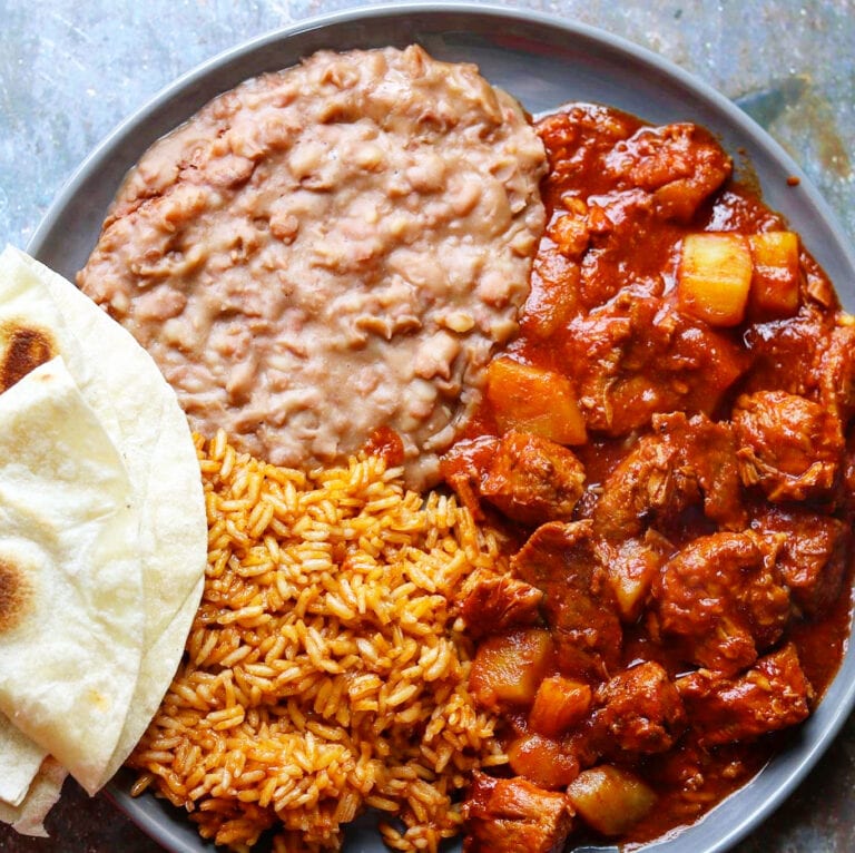 Carne con Chile Colorado