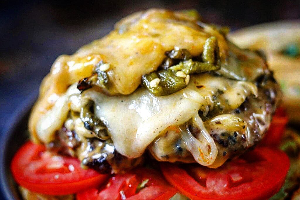 Green Chile Cheeseburger